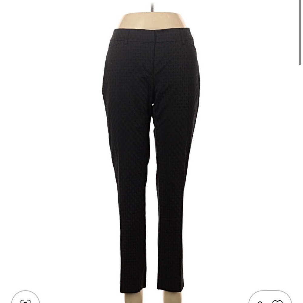 White House black market black dress pants with textured fabric size 6